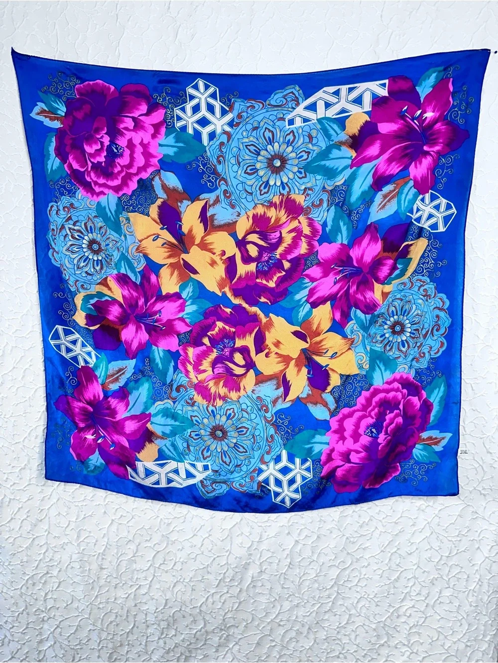 Silk Floral Print Blue & Pink Neck Scarf